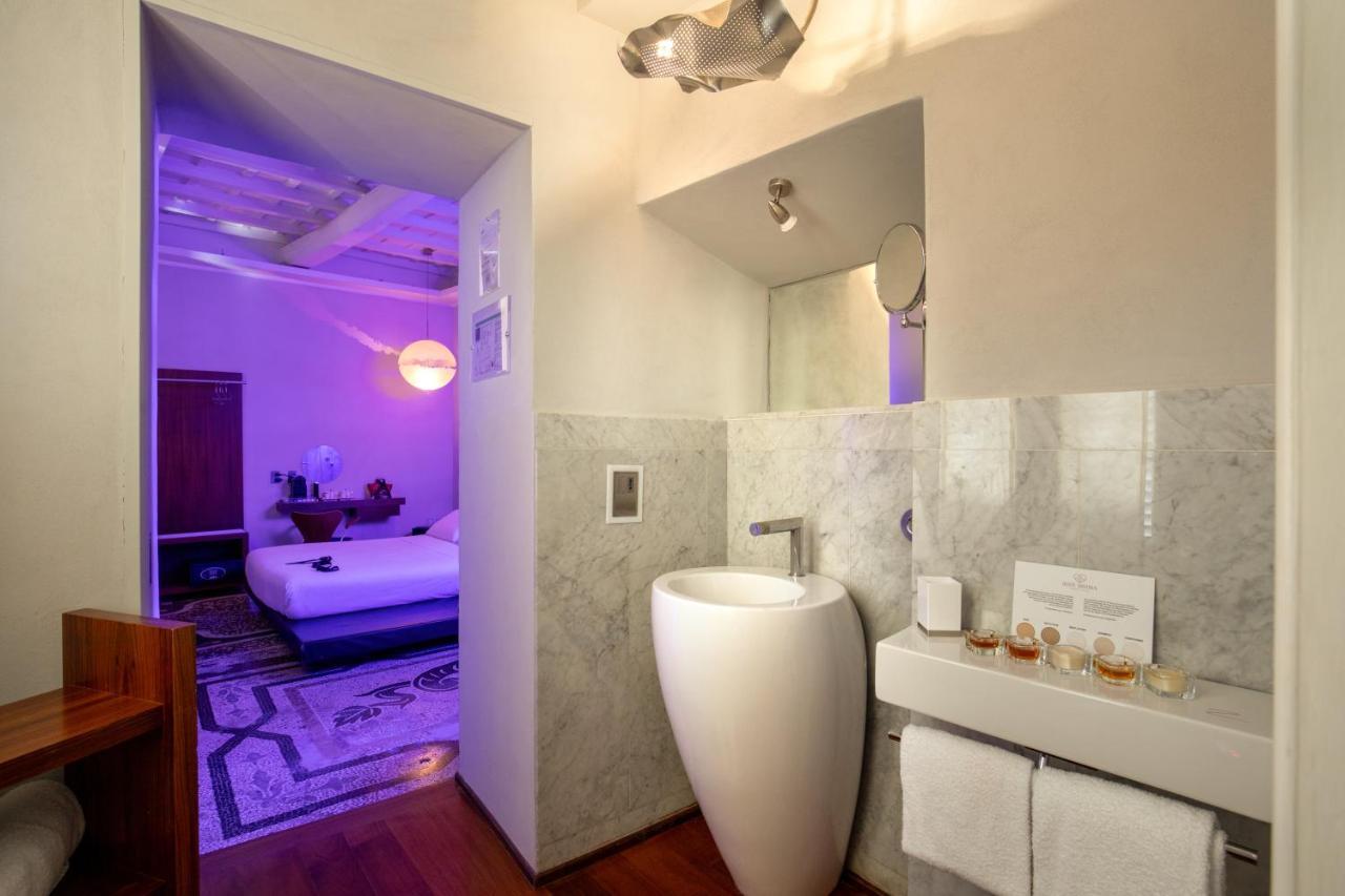 Suitesistina For Brave Lovers Bed & Breakfast Rome