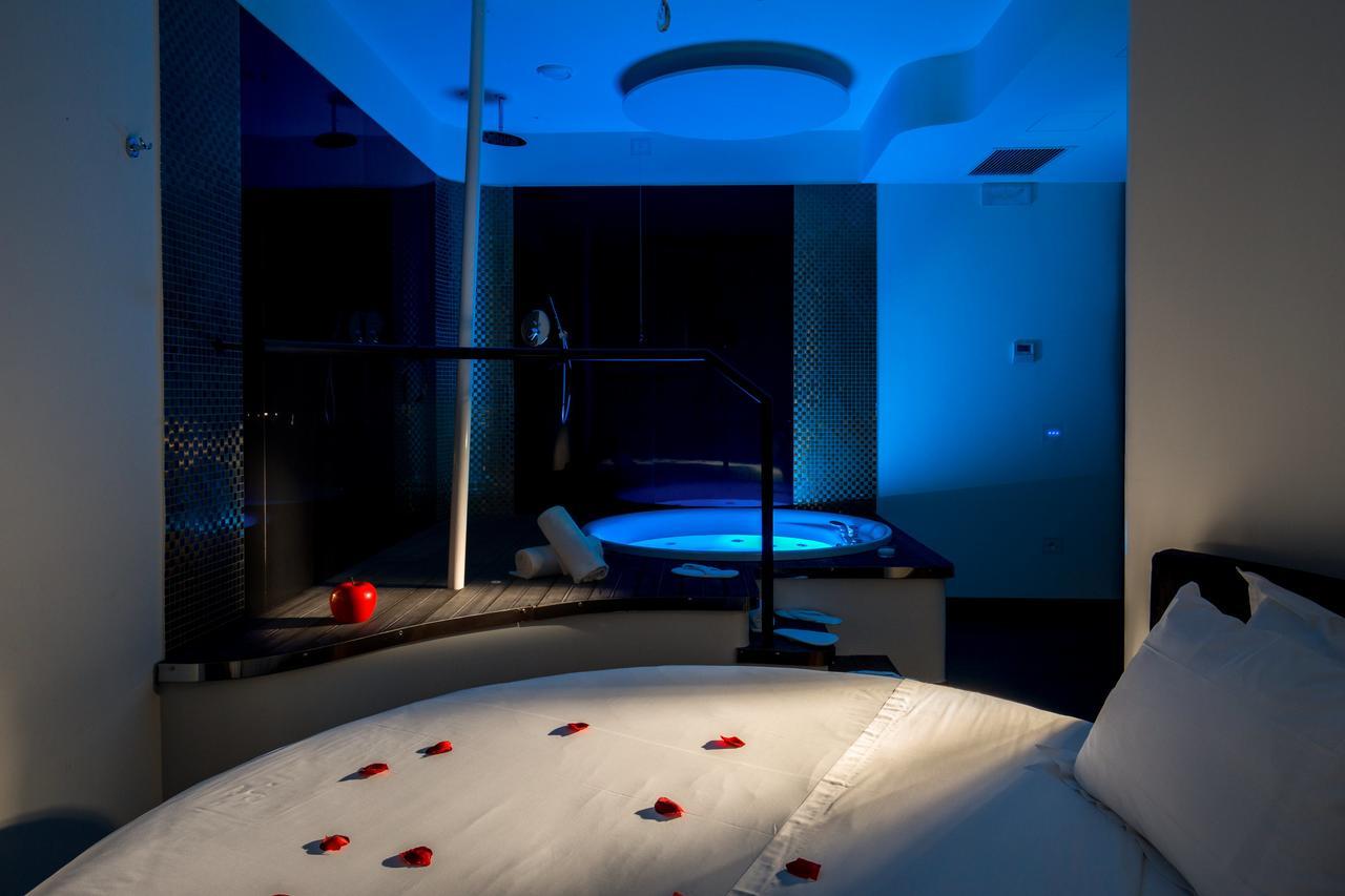 Suitesistina For Brave Lovers Bed & Breakfast Rome
